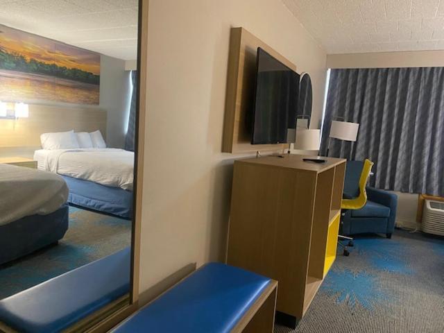 Dickson City Days Inn By Wyndham Scranton Pa מראה חיצוני תמונה